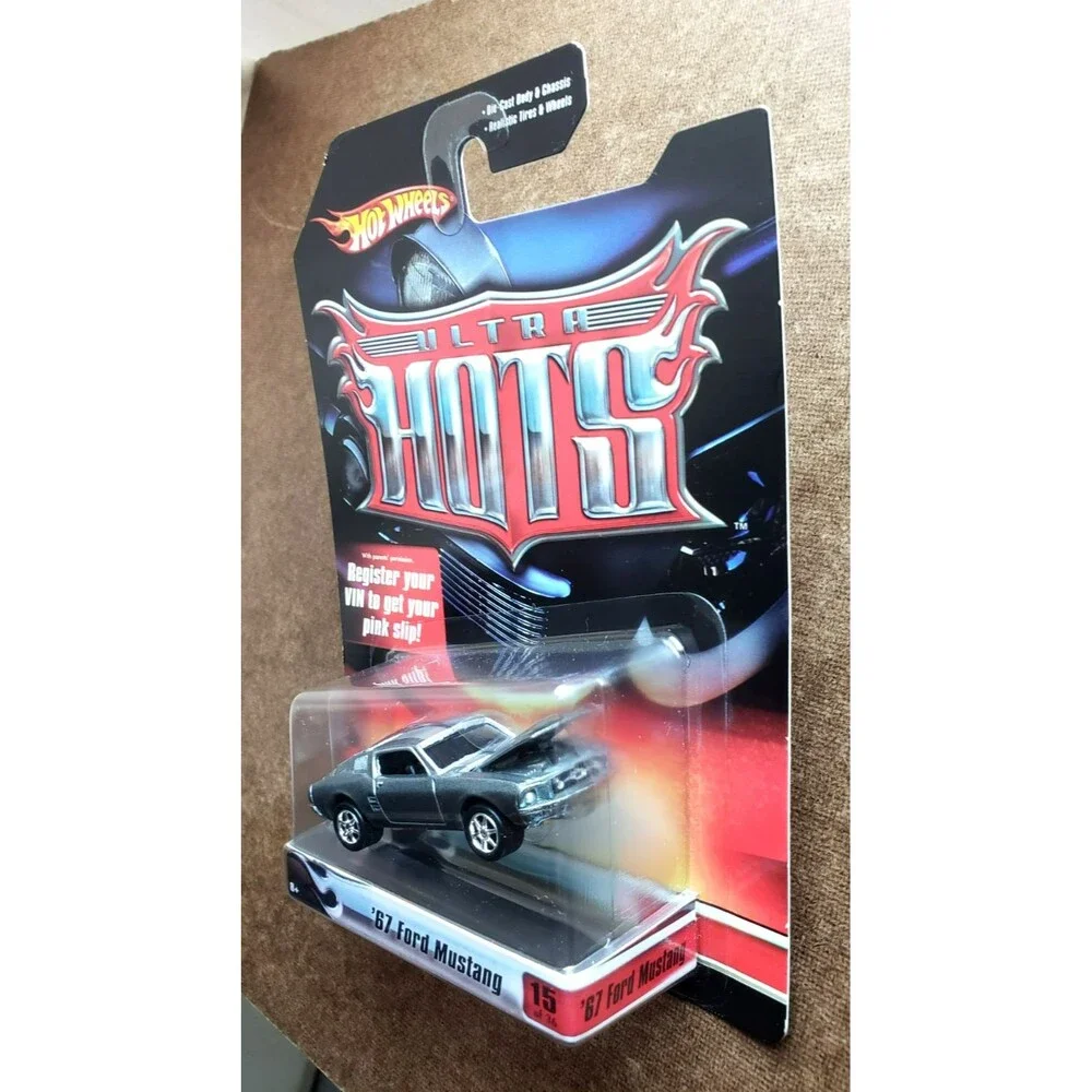2007 Hot Wheels Ultra Hots '67 FORD MUSTANG Gray ZAMAC Base 1:64 REAL RIDERS 6SP